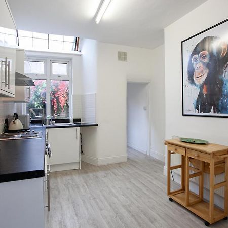 The Safari House - Your Ultimate Relaxation Destination Manchester Exteriér fotografie